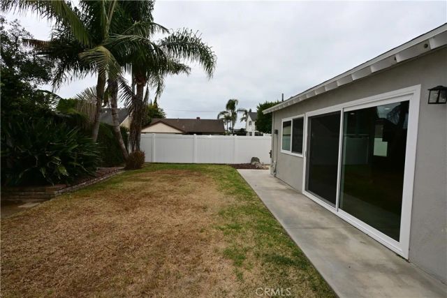 20942 Balgair Circle, Huntington Beach, CA 92646