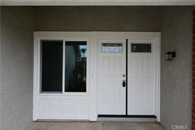 20942 Balgair Circle, Huntington Beach, CA 92646