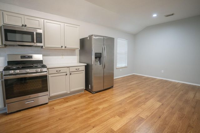 7843 Crescent Village Lane, Richmond, TX 77407