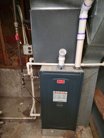 14927 Kenton Avenue, Midlothian, IL 60445