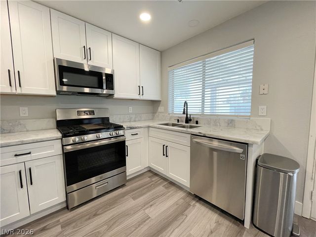 3928 Marble Mountain Street, Las Vegas, NV 89129