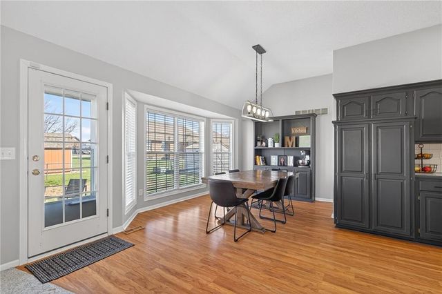 417 E College Street, Odessa, MO 64076