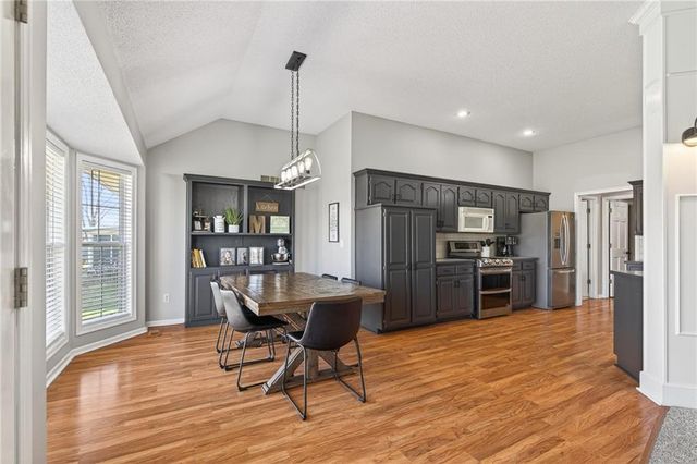 417 E College Street, Odessa, MO 64076