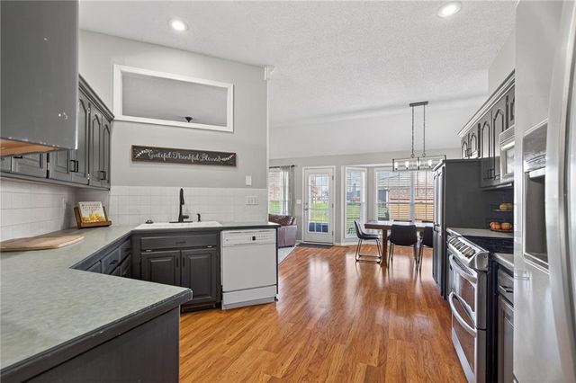 417 E College Street, Odessa, MO 64076