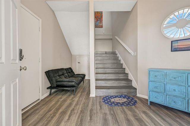 19131 Kahala Drive, Galveston, TX 77554
