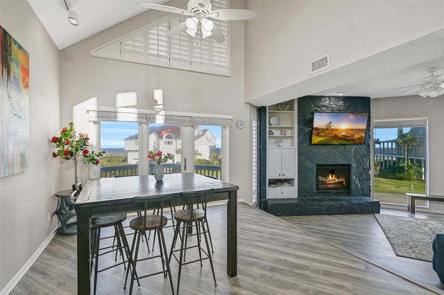 19131 Kahala Drive, Galveston, TX 77554