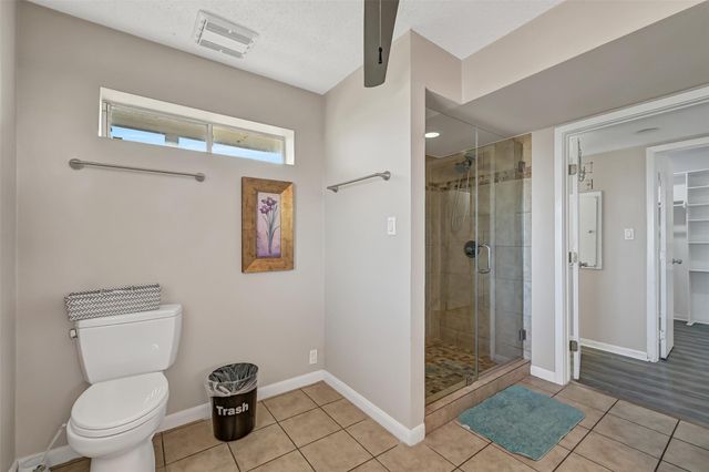 19131 Kahala Drive, Galveston, TX 77554