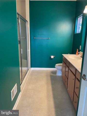 44 TOLLERTON TRL, Falling Waters, WV 25419