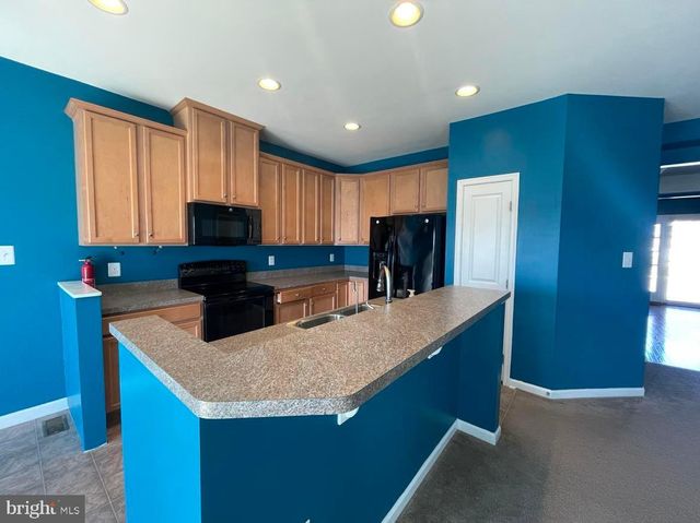 44 TOLLERTON TRL, Falling Waters, WV 25419