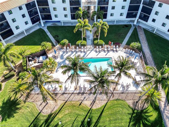 226 3rd ST 215, Bonita Springs, FL 34134