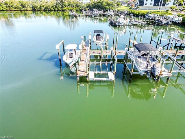 226 3rd ST 215, Bonita Springs, FL 34134