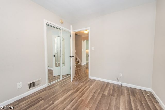 14 Hudson St, Bergenfield Boro, NJ 07621