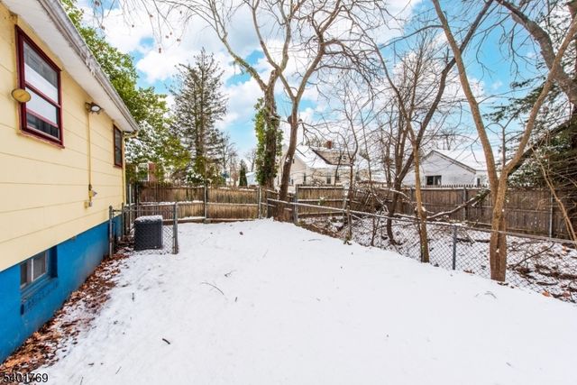 14 Hudson St, Bergenfield Boro, NJ 07621