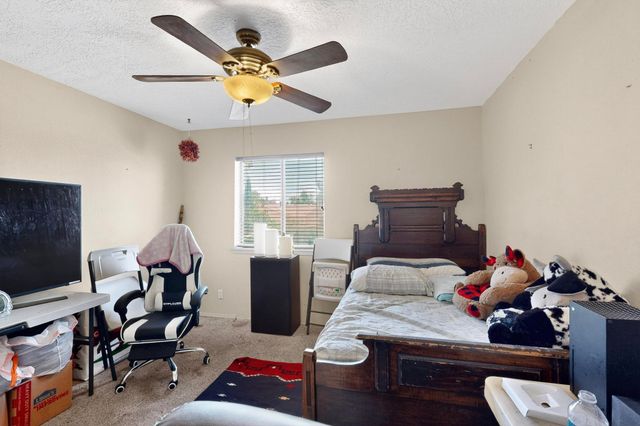 2009 TWISTED JUNIPER Road SE, Rio Rancho, NM 87124