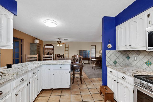 2009 TWISTED JUNIPER Road SE, Rio Rancho, NM 87124