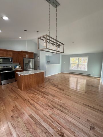 446F Norwich Westerly Road, North Stonington, CT 06359