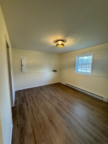 446F Norwich Westerly Road, North Stonington, CT 06359