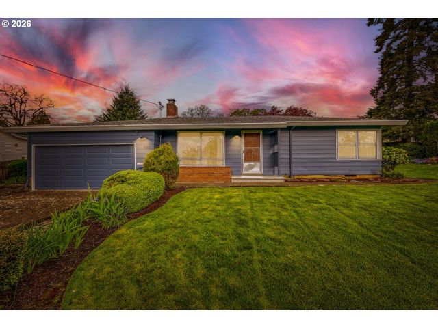 540 E FAIRFIELD St, Gladstone, OR 97027