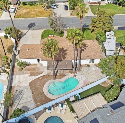 5871 Geremander Avenue, Rialto, CA 92377