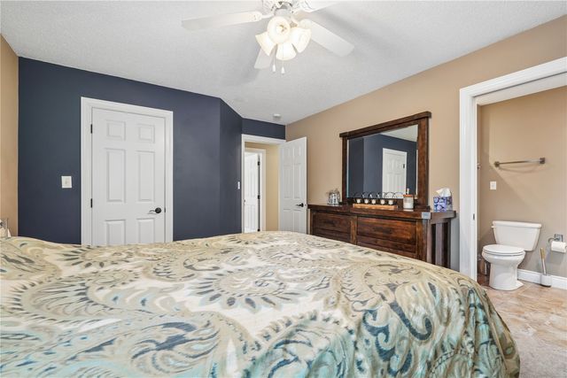3740 Old Orchard Road NE, Cedar Rapids, IA 52402