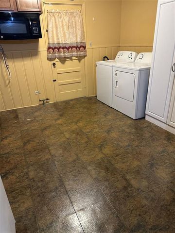 1029 Sycamore Street, Lake Charles, LA 70601