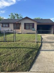 1029 Sycamore Street, Lake Charles, LA 70601