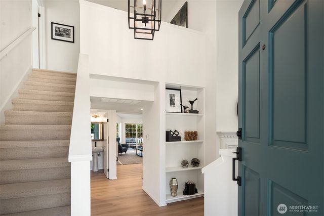 11405 NE 104th Street, Kirkland, WA 98033