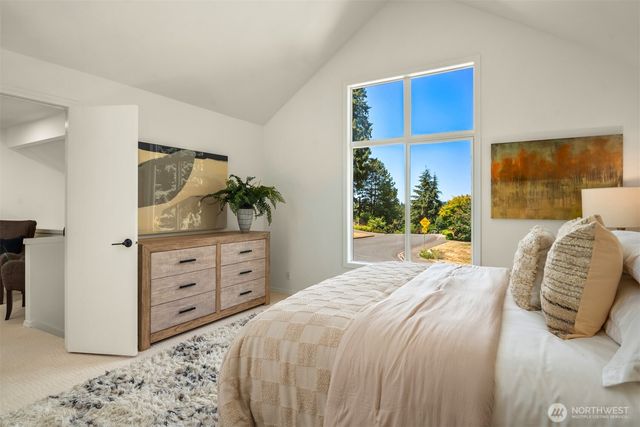 11405 NE 104th Street, Kirkland, WA 98033