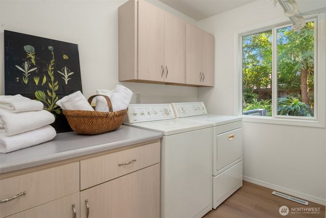 11405 NE 104th Street, Kirkland, WA 98033
