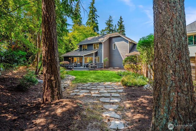 11405 NE 104th Street, Kirkland, WA 98033
