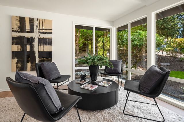 11405 NE 104th Street, Kirkland, WA 98033