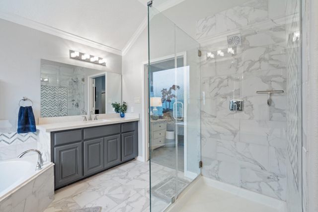 126 Detering Street D, Houston, TX 77007