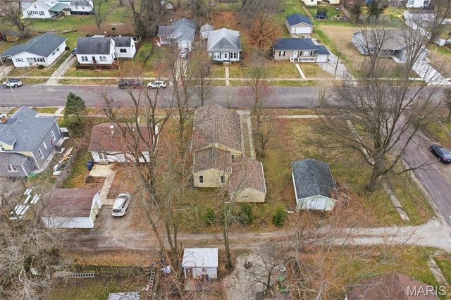 509 E Winter Avenue, Greenville, IL 62246
