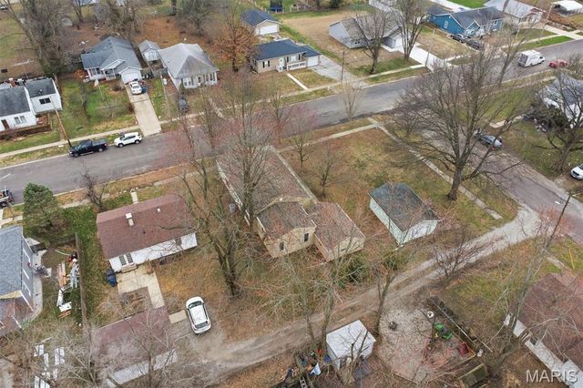 509 E Winter Avenue, Greenville, IL 62246