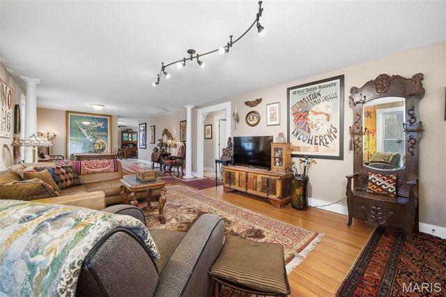 509 E Winter Avenue, Greenville, IL 62246