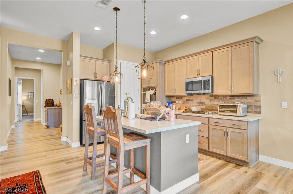 8836 Trotternish Ridge Drive, Las Vegas, NV 89166 — photo 2