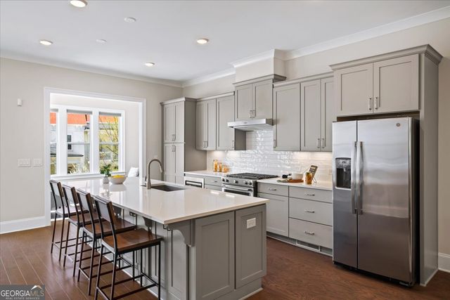 665 Brennan Drive, Decatur, GA 30033