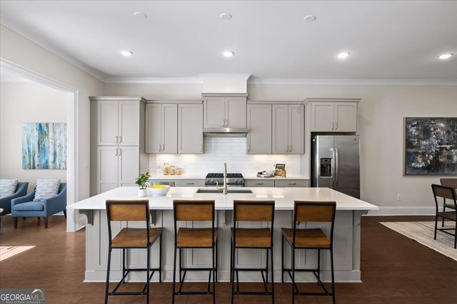 665 Brennan Drive, Decatur, GA 30033