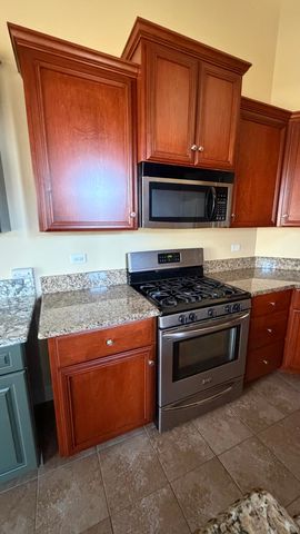 3223 N Briar Leaf Court, La Porte, IN 46350