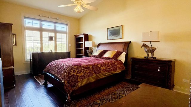 3223 N Briar Leaf Court, La Porte, IN 46350