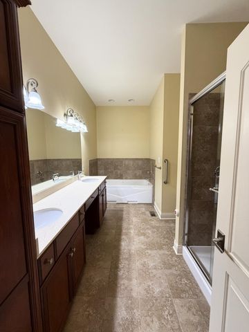 3223 N Briar Leaf Court, La Porte, IN 46350