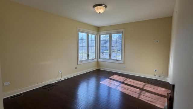 3223 N Briar Leaf Court, La Porte, IN 46350