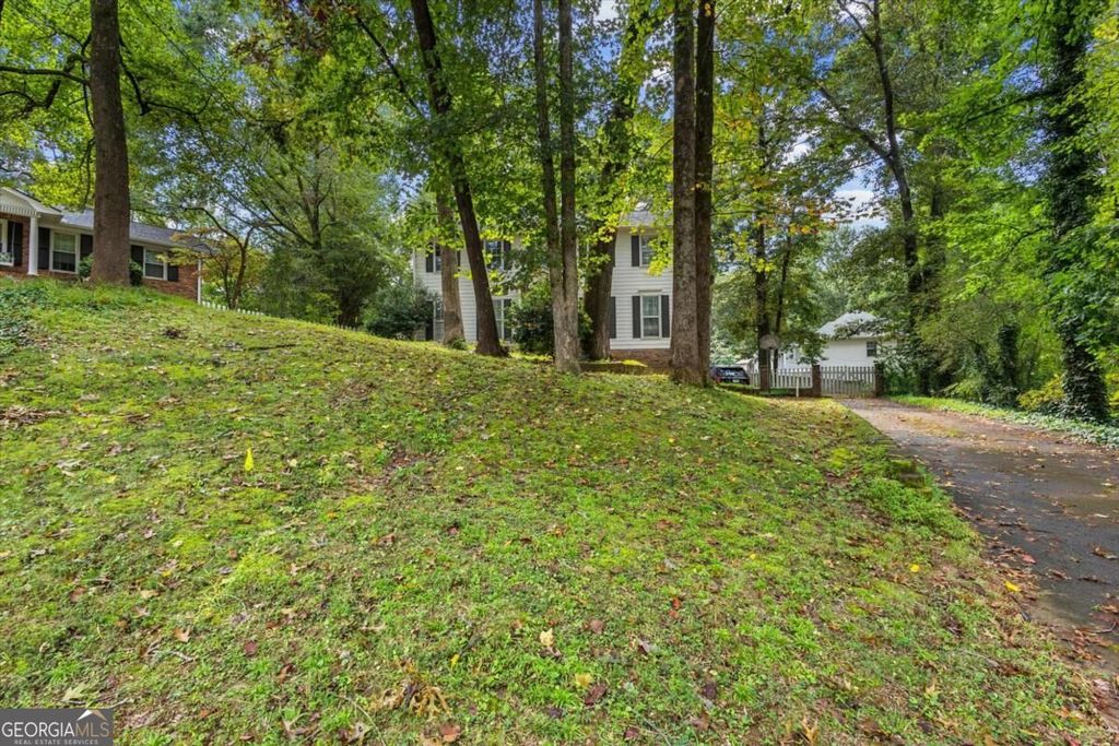 2182 Brookfield Drive, Lawrenceville, GA 30043 — photo 4
