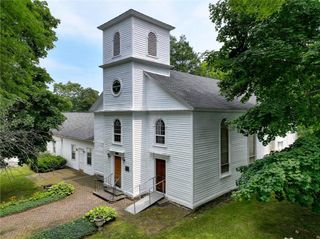 4408 Albany Post Road, Hyde Park, NY 12538