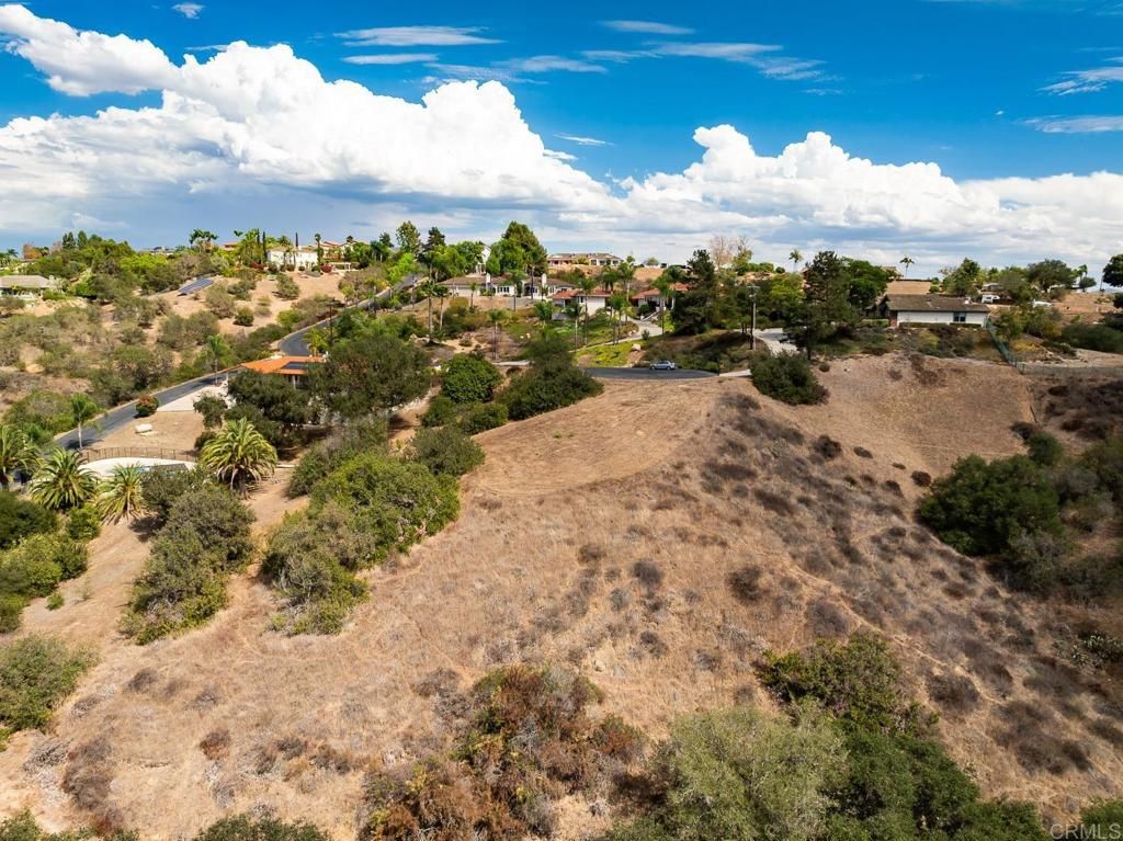 2202 Calle Dos Lomas, Fallbrook, CA 92028 — photo 3