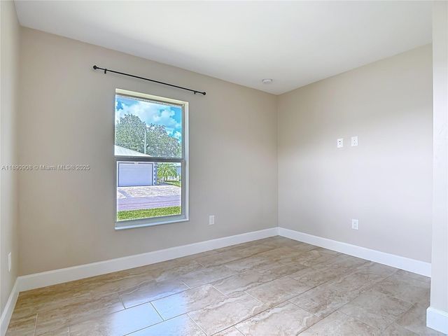 177 Village Circle, Other City - In The State Of Florida, FL 33935