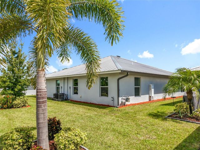 177 Village Circle, Other City - In The State Of Florida, FL 33935