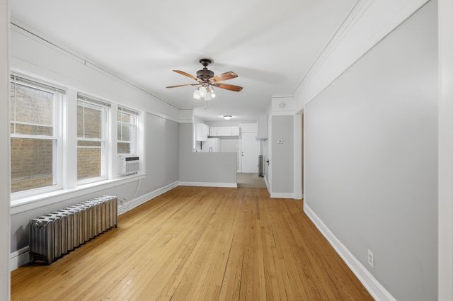 5233 W Potomac Avenue, Chicago, IL 60651