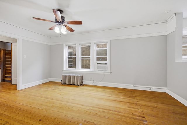 5233 W Potomac Avenue, Chicago, IL 60651