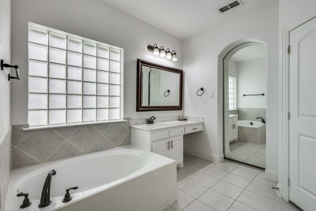 13225 Courtney Drive, Frisco, TX 75033